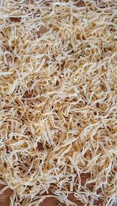 Tãiței lați (paste)