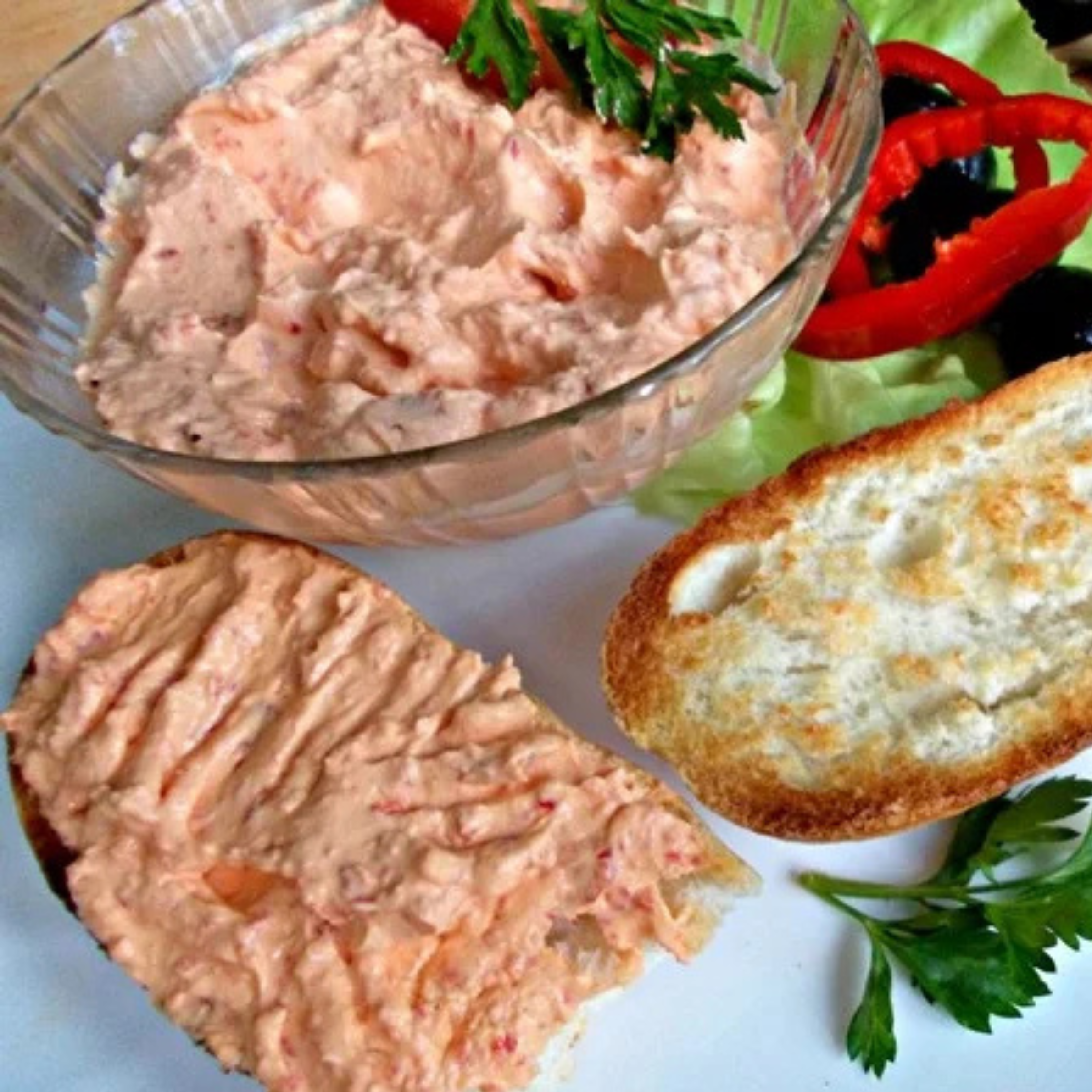 Crema de branza cu ardei rosu